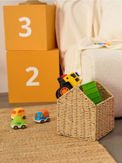 Πλεκτό κουτί αποθήκευσης