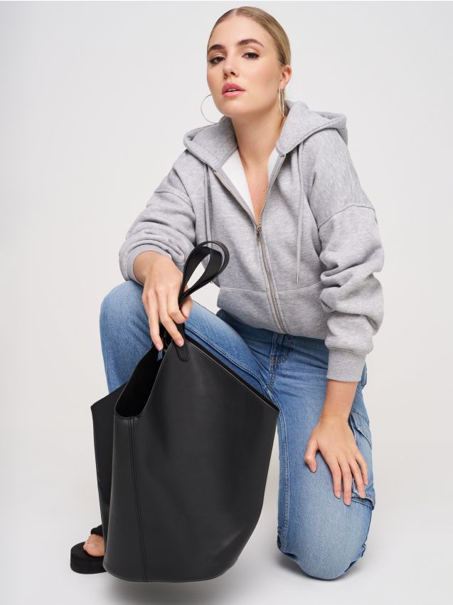 Borsa a spalla in similpelle - SINSAY
