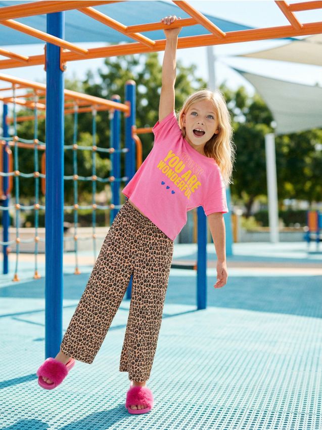 Sinsay - Tricou din bumbac cu inscripție - roz-aprins