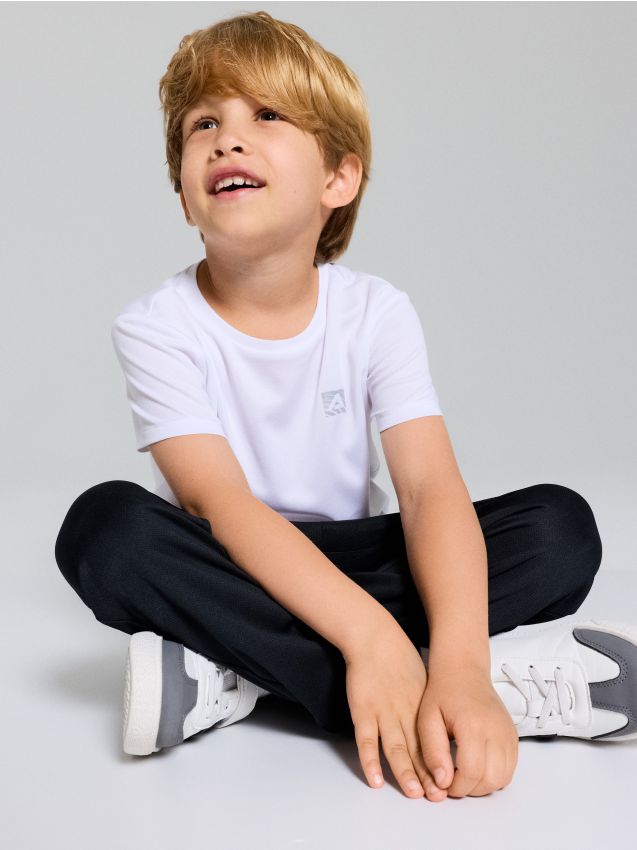Sinsay - Set sport: tricou și pantaloni Active - negru