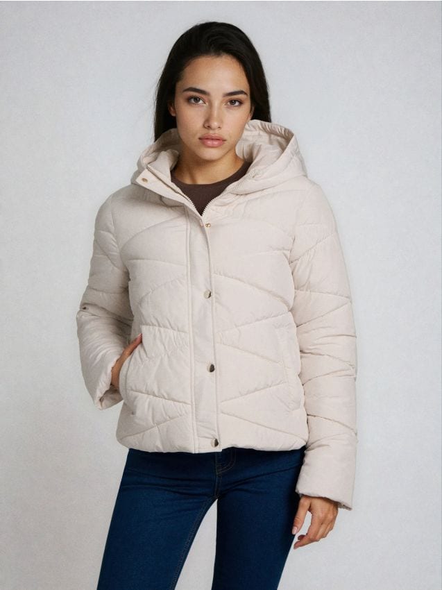 Sinsay - Geacă puffer matlasată cu glugă - crem