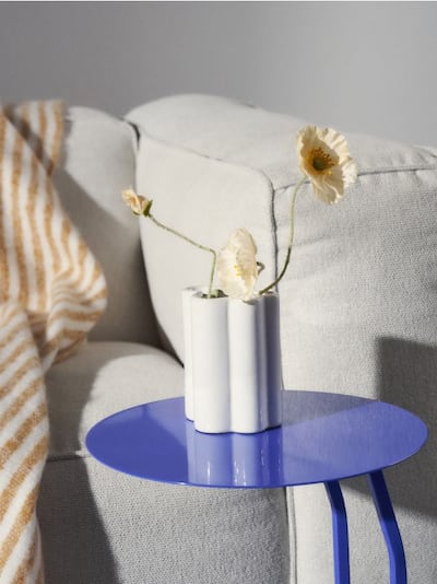 Váza s nepravidelným tvarem