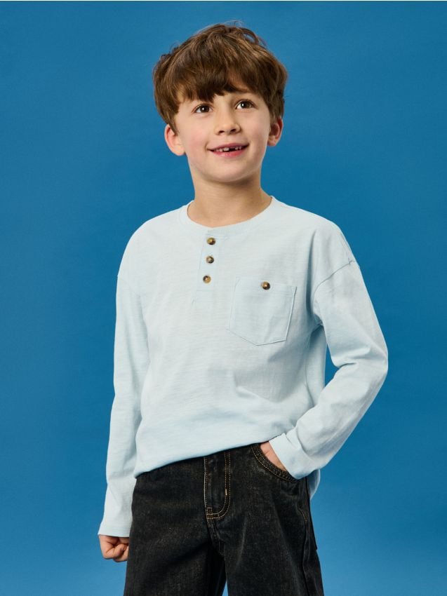 Sinsay - Bawełniana koszulka z ozdobnymi guzikami - niebieski