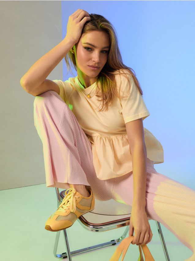 Sinsay - Bluză din bumbac simplă cu peplum - galben-deschis