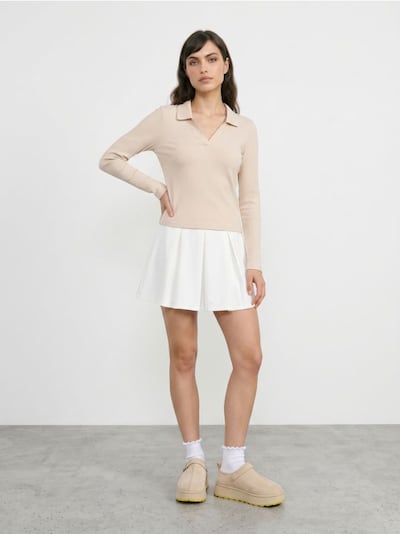 Rebrasta bluza sa dugim rukavima i kragnom