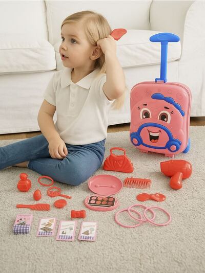 Ratastel kott hooldustarvikutega