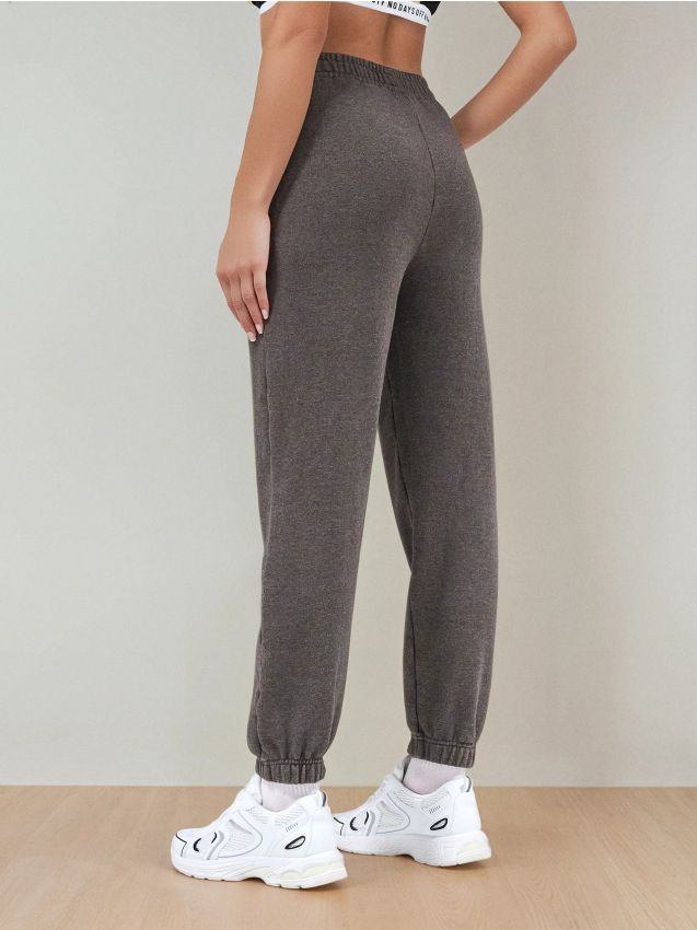 Pantaloni sport