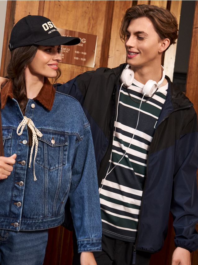 Sinsay - Pásikavé tričko s nápisom - viacfarebná