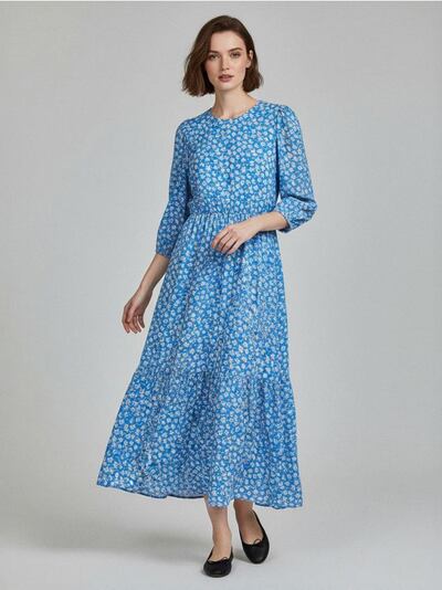 Максі-сукня з квітковим візерунком і рукавами 3/4