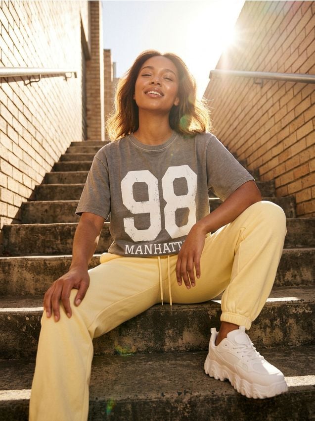 Sinsay - Tricou cu mânecă scurtă - gri-neutru