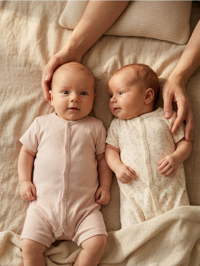 Sinsay - Salopete din bumbac cu model floral 2 pack - crem