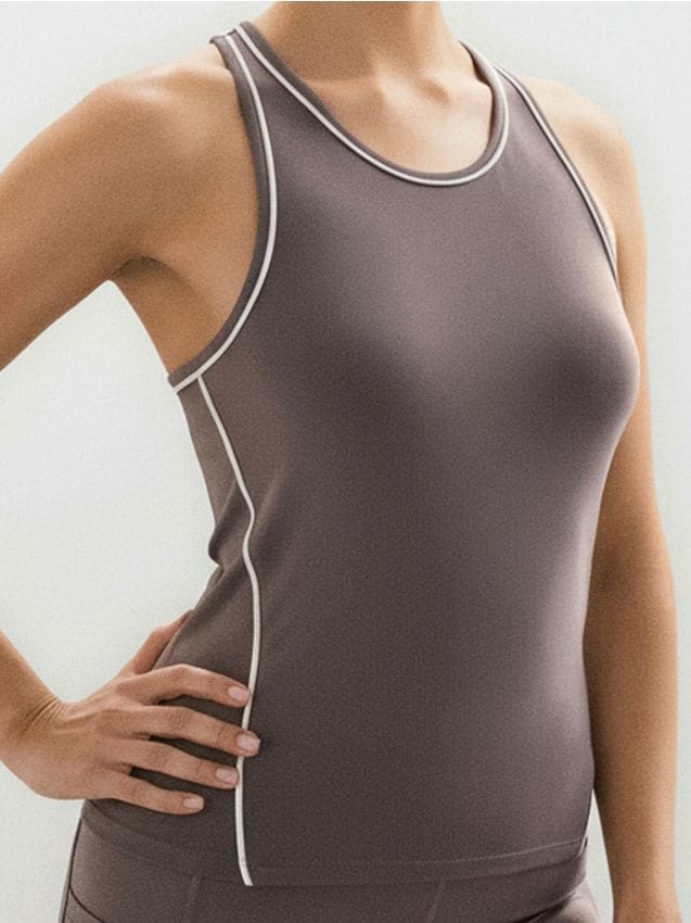 Sinsay - Bluzka sportowa Gym Hard - kremowy