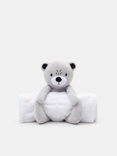 Blanket and soft toy set