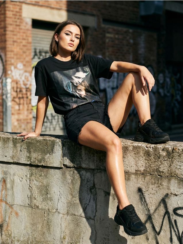 Sinsay - Tricou cu mânecă scurtă Twilight - negru
