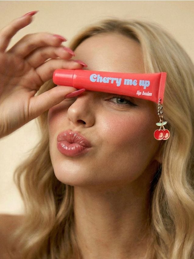 Sinsay - Balsam pentru buze Cherry Me Up! - roz-aprins