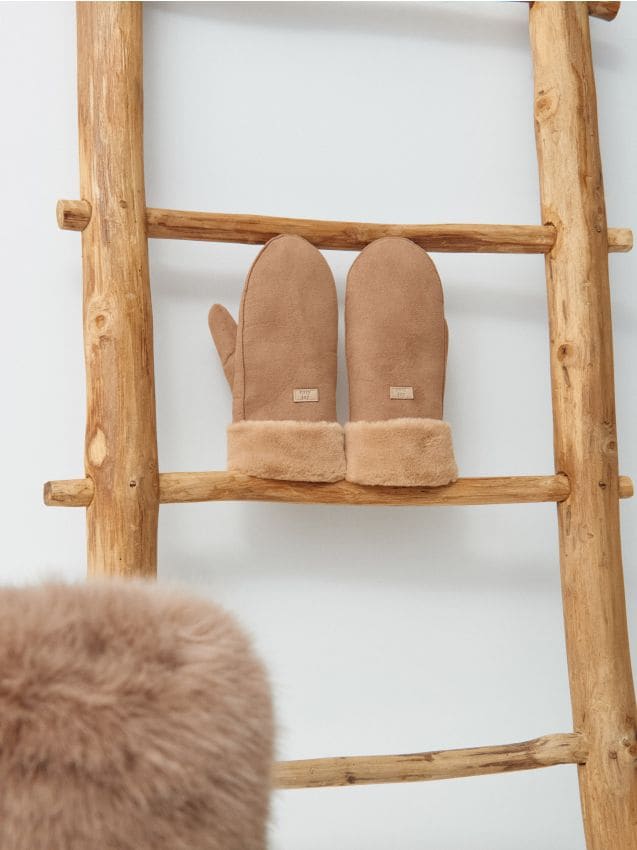 Sinsay - Palčiaky - béžová