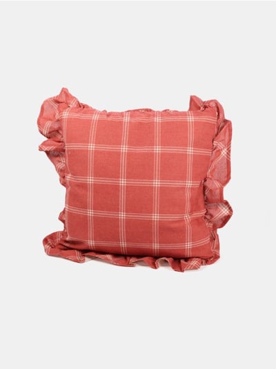 Dekorativní polštář s volánem