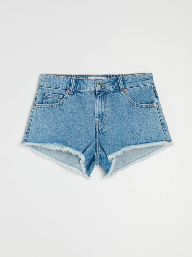 Sinsay - Pantaloni scurți din denim din bumbac cu efect spălat - albastru