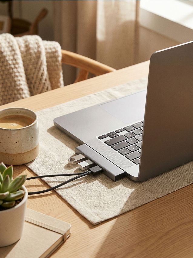 Adattatore USB con tre porte - nero