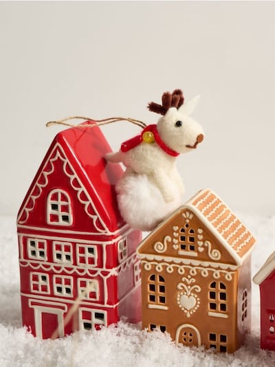 Jõulukaunistus põhjapõdra kujuga