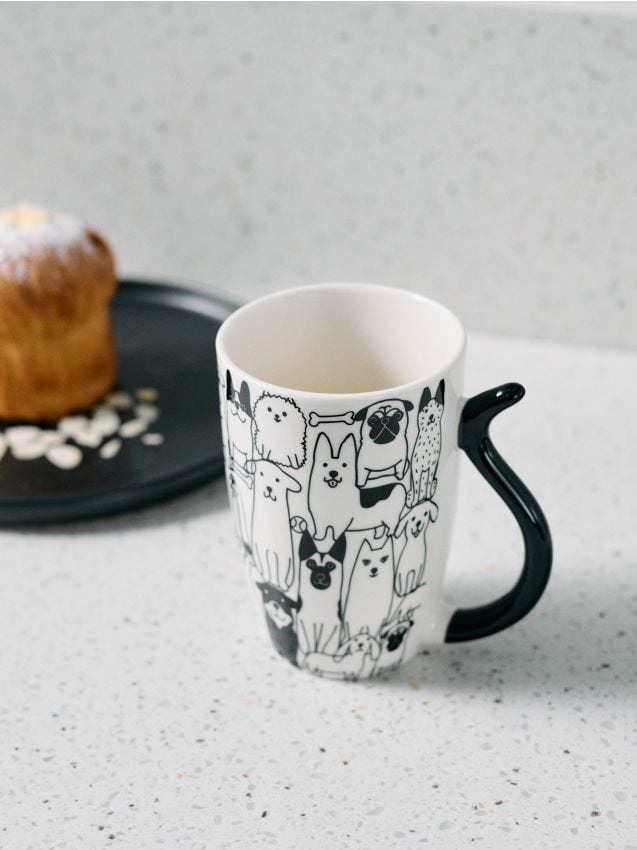 Sinsay - Cană ceramică cu imprimeu cu câini - multicolor