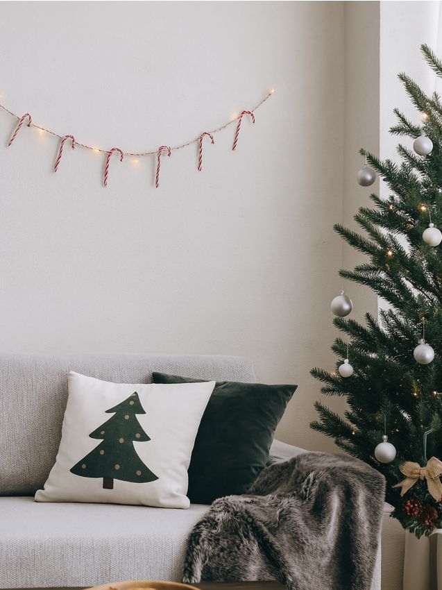 Sinsay - Ghirlandă LED cu motiv de Crăciun - roșu