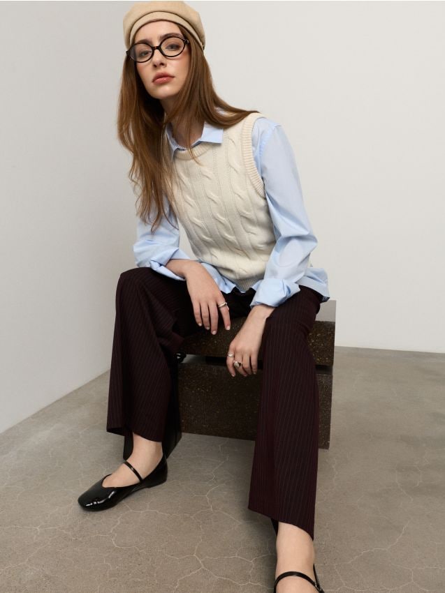 Sinsay - Pantaloni wide leg cu dungi și amestec de vâscoză - violet-închis