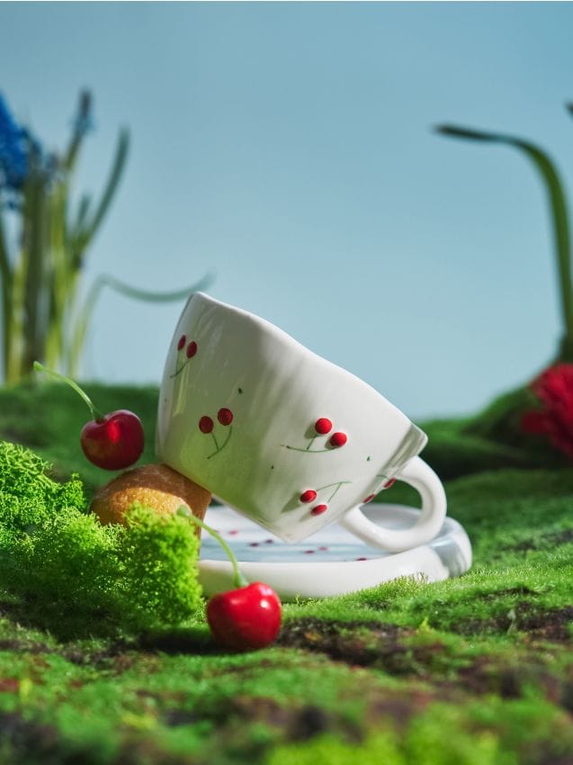 Sinsay - Ceașcă și farfurie cu motiv de cireșe - galben