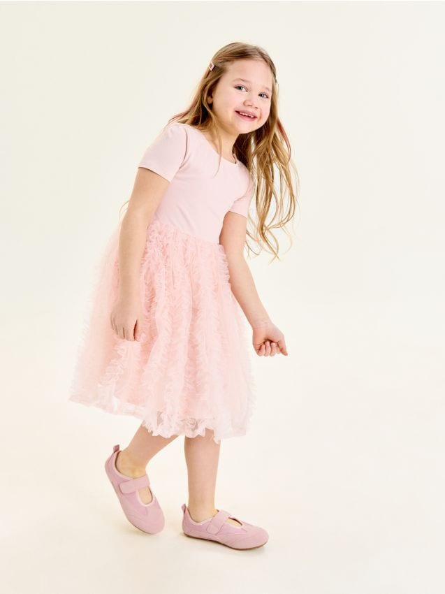 Sinsay - Teniși cu închidere cu arici - roz-pudră