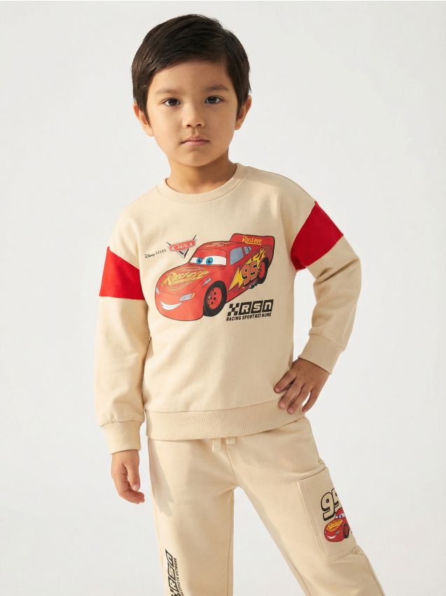 Sinsay - Bluză crewneck cu imprimeu Cars - nude
