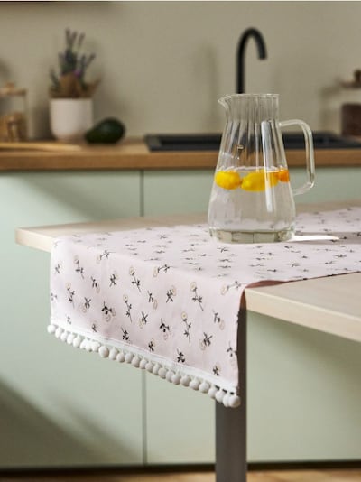 Настільна доріжка