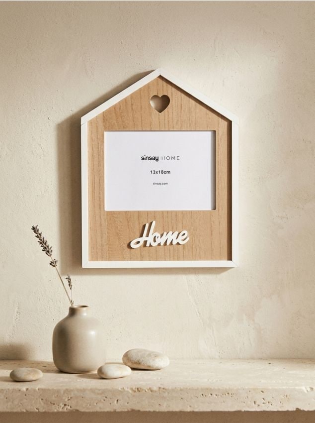 Sinsay - Ramă foto decorativă în formă de casă - bej