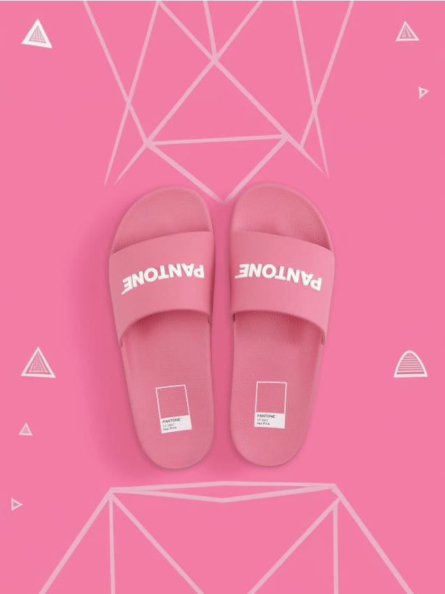 Pantofle Pantone - SINSAY