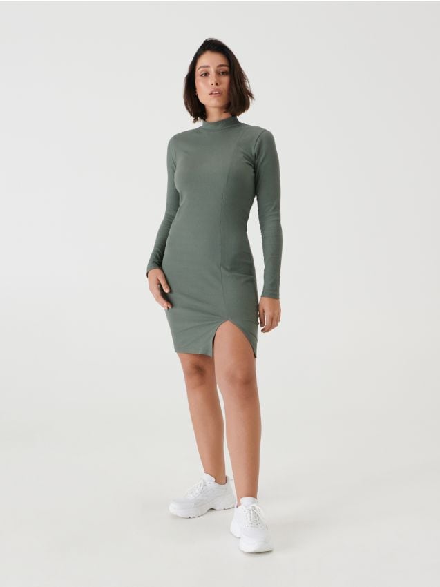 Sukienka mini ze stójką Kolor zielony - SINSAY - 6261F-97X