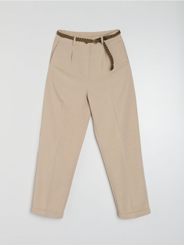 Pantaloni modello carrot in viscosa con misto lino con cintura intrecciata - nude