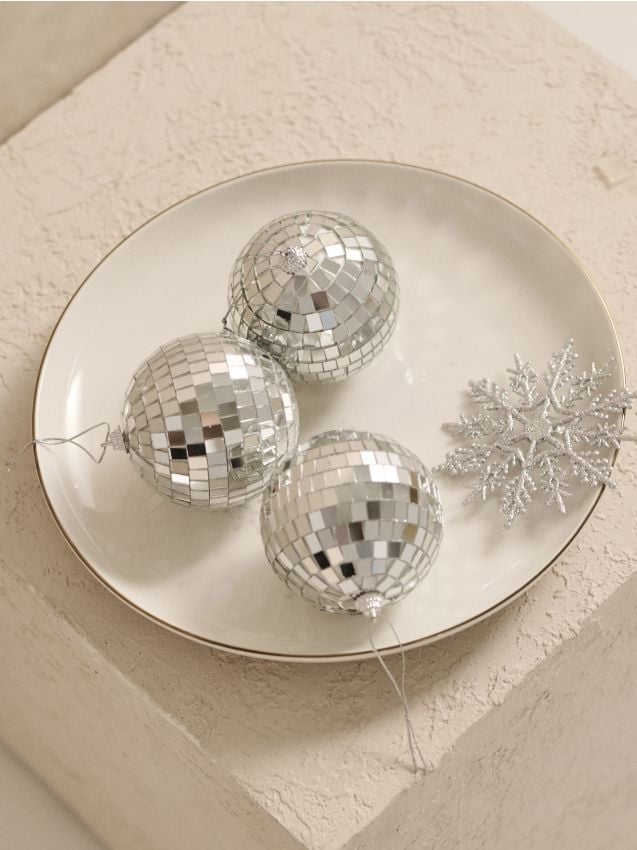 Sinsay - Súprava 3 vianočných gúľ - strieborná