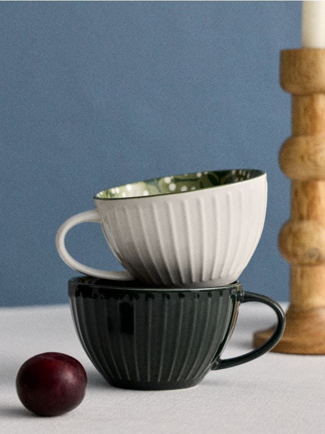 Sinsay - Cană din ceramică cu model vegetal în interior - multicolor