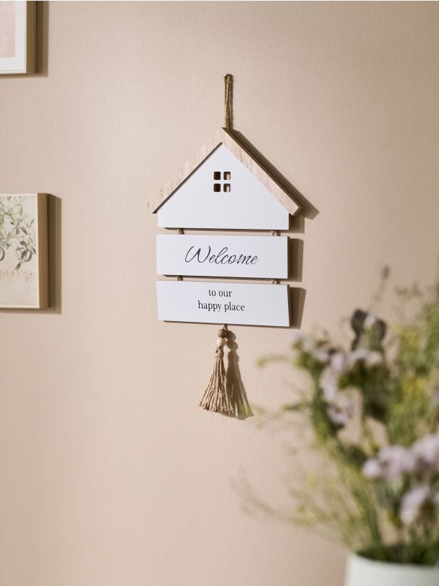 Decorațiune suspendată în formă de casă