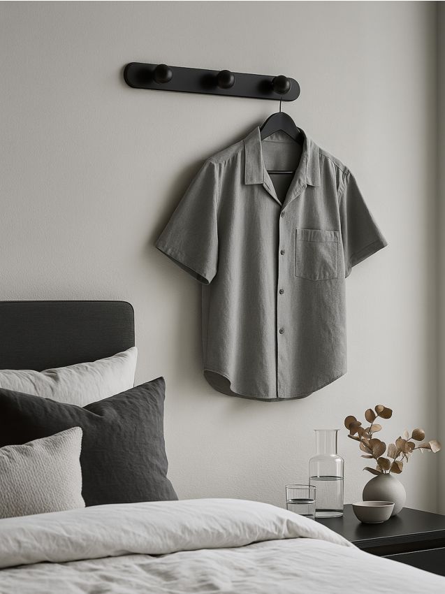 Sinsay - Vešiak - čierna