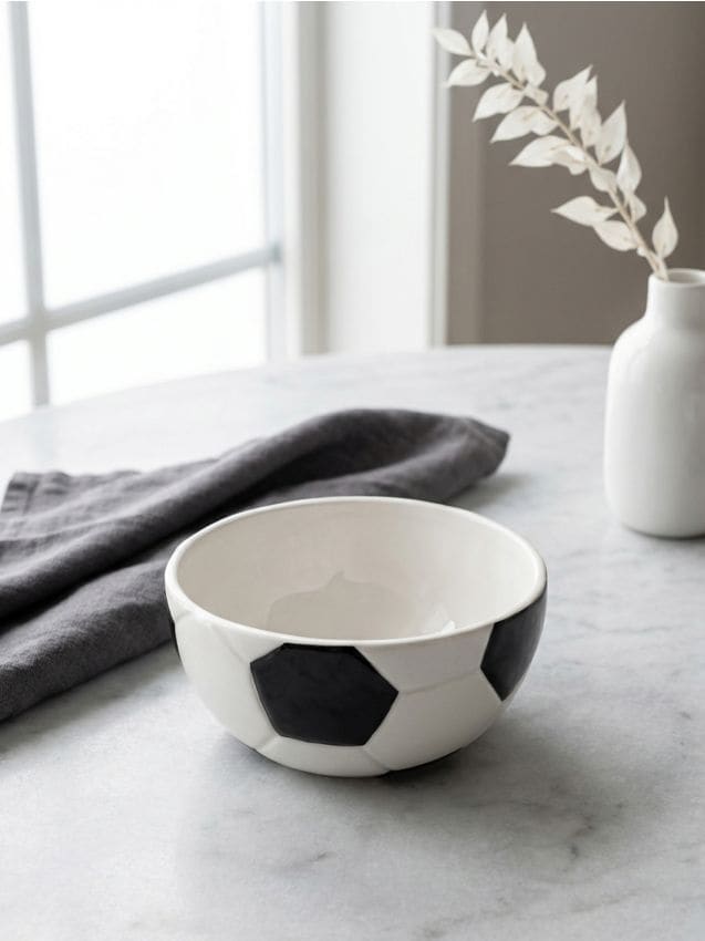 Sinsay - Bol cu motiv de minge de fotbal - alb