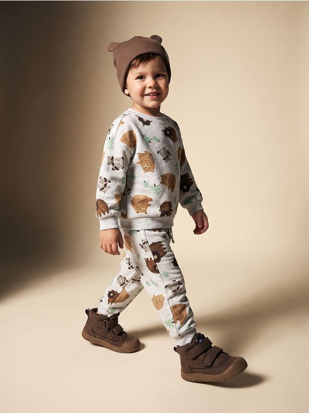 Sinsay - Set sport: bluză crewneck și pantaloni jogger cu motiv de animale de pădure - gri deschis