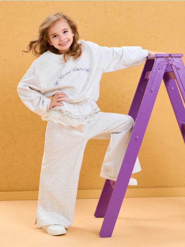 Sinsay - Pantaloni de trening cu crac larg - gri deschis