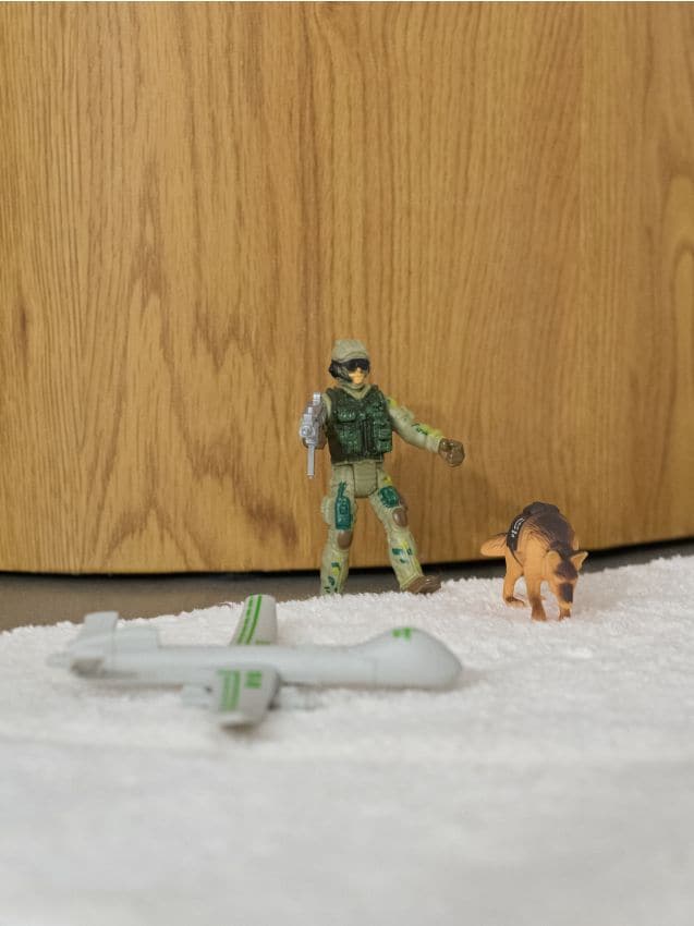 Sinsay - Jucărie - figurina soldat cu accesorii - multicolor