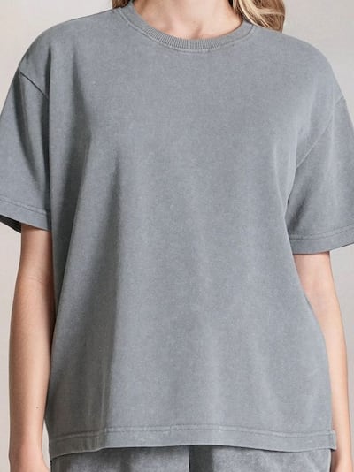 Lühikeste varrukatega dressipluus