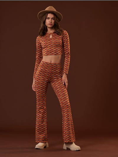 Hose im Flare-Fit