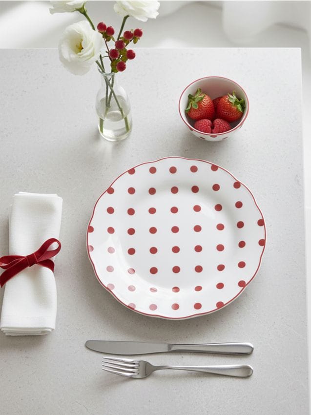 Sinsay - Farfurie ceramică cu buline - roz-pudră