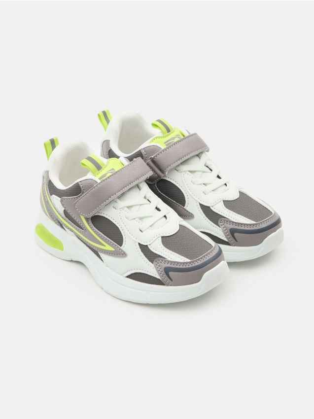 Sinsay - Sneakersi neon cu talpă LED luminoasă - gri deschis