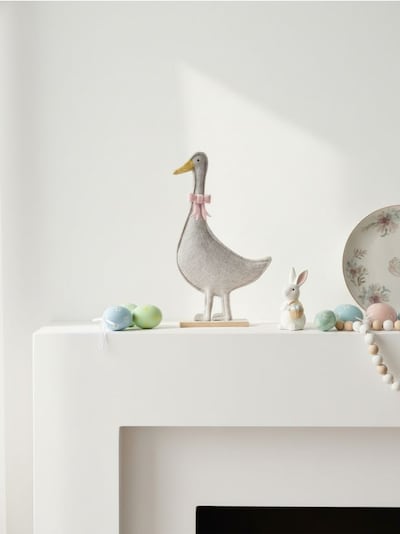 Osterdekoration in Form einer Gans