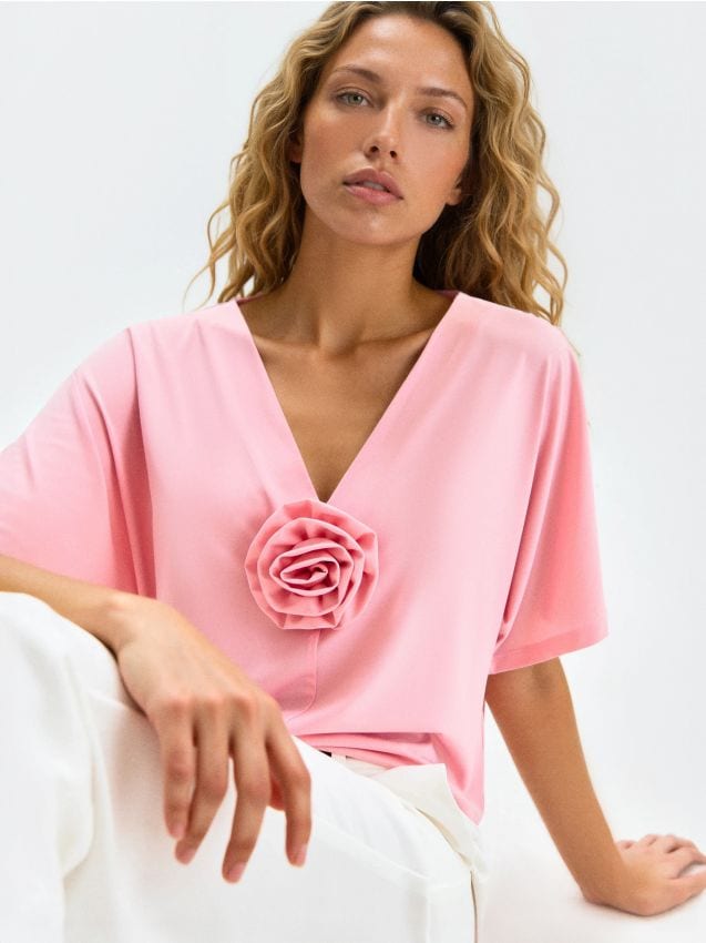 Sinsay - Bluză cu mâneci kimono și trandafir 3D - roz