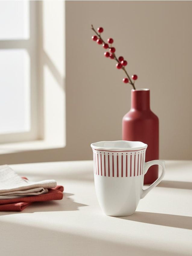 Sinsay - Cană ceramică cu model în dungi - roz-pudră